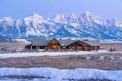 Image de Quaint 4-bedroom cabin with Loft in Jackson with WiFi access