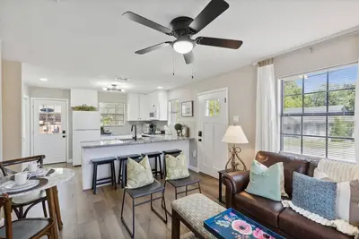 Image de Tch - Cozy 2bd/2ba home in McKinney with Workspace