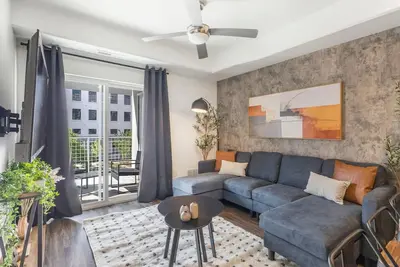 Image de Dt Slc | King Bed | Gym | Parking | Walk Score 90