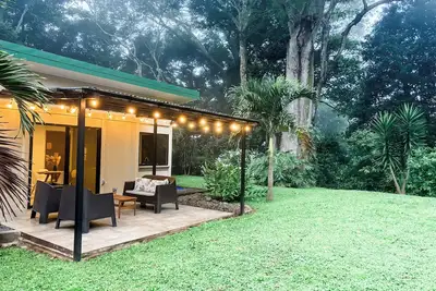 Image de Charming 2 bedroom Atenas Jungle Hideaway/ 30 min to Airport/ 60 min to beach