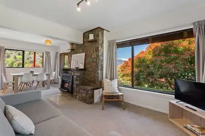 Image de Enchanting Arawata | Fernhill Home