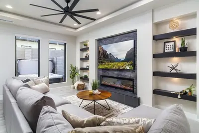 Image de Serenity Sands. Private Spa. Sleeps 12.