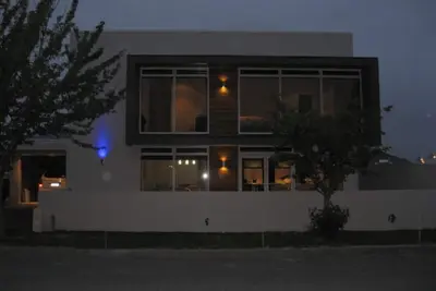 Image de Methven. Blue Light Lodge. Central location. 2 bedrooms, 2 bathrooms guest lounge