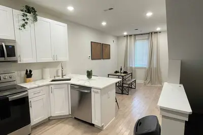 Image de New The Luxe Boho Hideaway - 2flr/3bdr/2bth & Patio