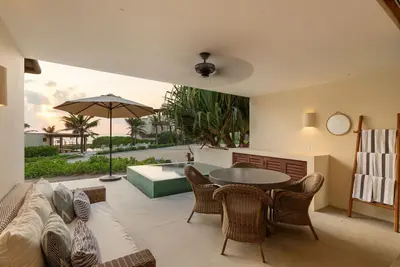Image de Marea Beachfront Villa B6