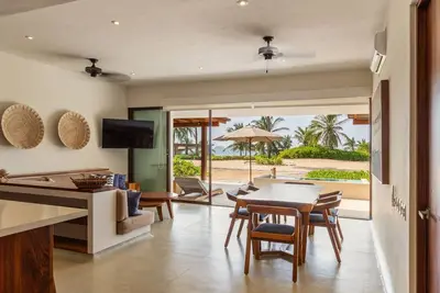 Image de Marea Beachfront Villa I54