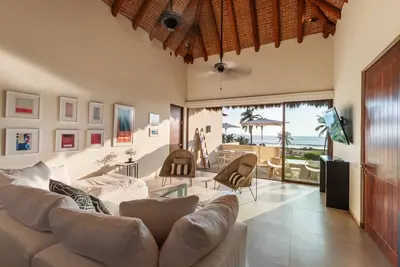Image de Marea Beachfront Villa I62