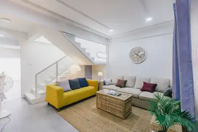 Image de Nimmanhaemin, Maya Shopping mall 10min by walk, 2bdr & 2Bathroom Townhouse