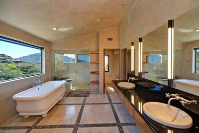 Image de Luxury 2-bedroom house in fabulous Paradise Valley