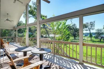 Image de Franklin Home w/ Water Views: Outdoor Dining Area!