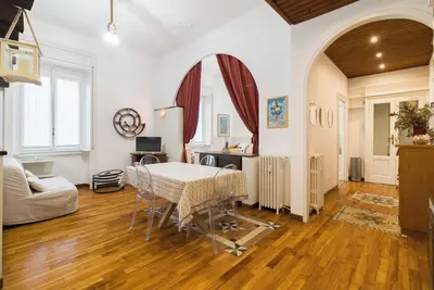 Image de The magic of a cozy and elegant apartment