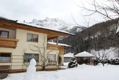 Image de Alluring Apartment With Swimming Pool in Waidring Tyrol