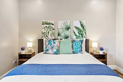 Image de Bright and welcoming open concept living area