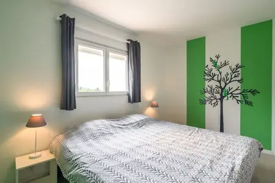 Image de Luxurious Villa in Saint Genies de Fontedit With Heated Pool