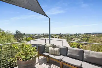 Image de Seaside Bayview Family Oasis