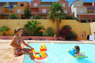 Image de Colorful Apartment With Balcony or Terrace 500m From the sea