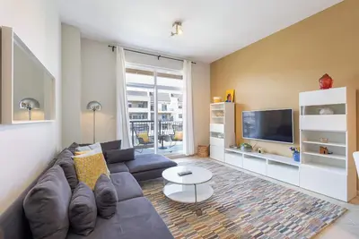 Image de Gorgeous 2-Bedroom Apartment in Norton Court, Motor City