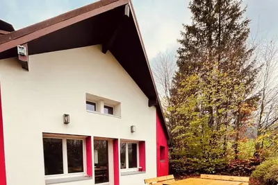 Image de Chalet individuel entre lacs et montagnes, proche de tout