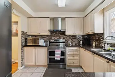 Image de 3 Bdr Comfy Nest In Brampton
