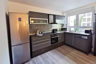 Image de Spacious Duplex in Central Heidelberg with Netflix – Your Perfect City Stay