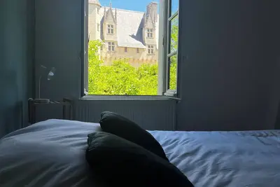 Image de Le logis des diligences - Vue sur la château