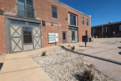 Image de The Feed Mill Lofts - Downtown Belleville's Premier Accommodation