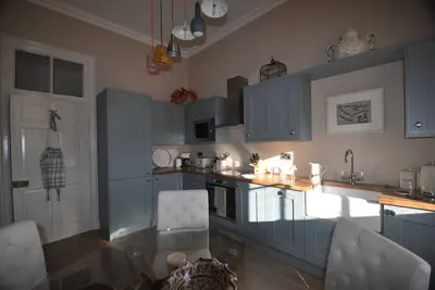 Image de Newly Refurbished East Tower of Carnell with 3 bedrooms and bathrooms \n