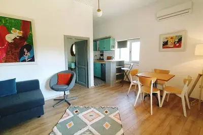 Image de Fully renovated 1-bedroom stone house in tranquil Yaka village. Pet friendly!