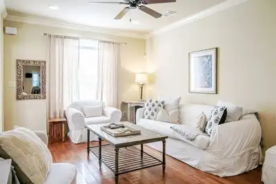 Image de The Tristan, 3br Charm by Velvet Ditch Villas