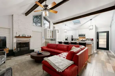 Image de No Bad Vibes, home near Lake Texoma, outdoor kitchen, huge deck, near boat ramp