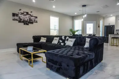 Image de Charming 3 bedroom home, 10 minutes away from downtown Houston!