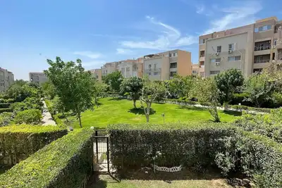 Image de cozy 2-bedroom apartment with jacuzzi in el karma compound-sheikh zayed