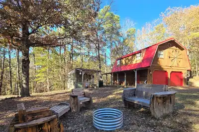 Image de Hot tub - Firepit - Near Lake O the Pines