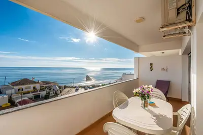 Image de Appartement 'Apartamento Frente Mar' avec vue sur la mer, Wi-Fi et climatisation