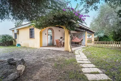 Image de Maison de vacances 'Casa Su Barone 1' avec terrasse privée, jardin privé et climatisation