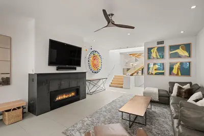 Image de 3-bedroom Greystone Townhome 3 blocks to Gondola!