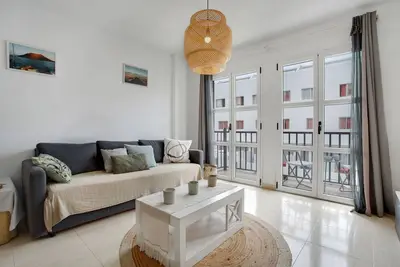 Image de Appartement de vacances 'Luna De Lobos Bright and Cozy' avec balcon et Wi-Fi