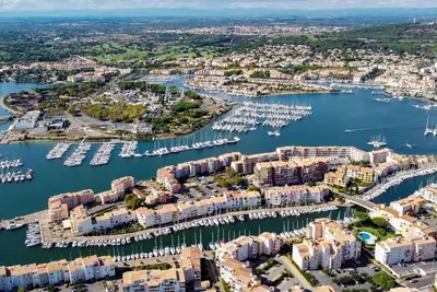 Image de Bel appartement pour 4 personnes avec Wifi, climatisation, piscine et terrasse
