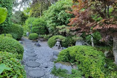 Image de Japanese Garden | Two Queen Beds | Sleeps 6 | 地下室