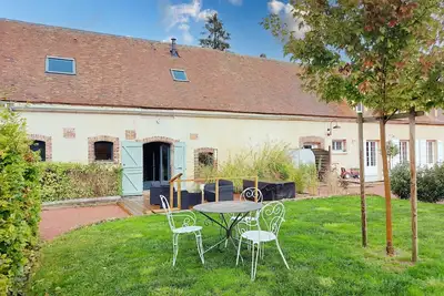 Image de Gîte paisible à la campagne près de Chartres avec parking