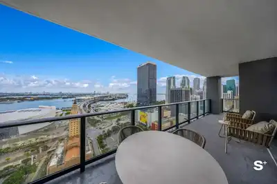 Image de Upscale 3-Bd Condo in Dtw Miami