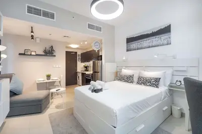 Stylish Studio Apartment Perfect for 3 in Production City