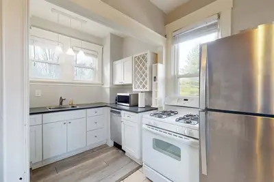 Vista View Villa Suites – 2 Private Condos!