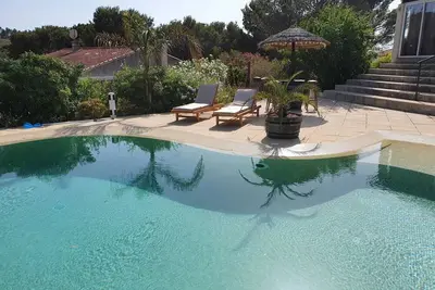 Image de Homerez - Maison confortable avec piscine à Martigues 93 m²