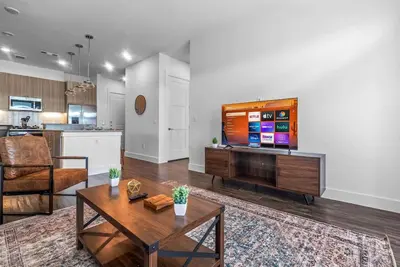 Image de Luxurious New Unit|1Bd1Ba|Pool, Golf Sim