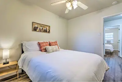 Image de Great location! 2-Br with queen bed near Uams, Little Rock with WiFi, Ac