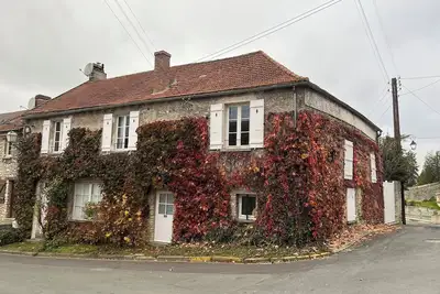 Image de Atypical village house near Versailles and the African game park of Thoiry