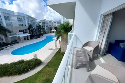 Image de Seaside Luxury 1bdr Condo Paseo Playa Coral D-306