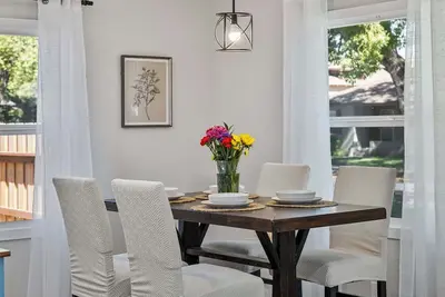 Image de Lavish Living Retreat - Modesto, Ca