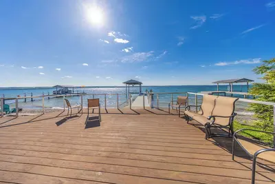 Image de Escape to Serenity: Stunning Lakefront on Seneca
